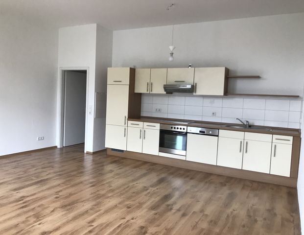 Azubi / Studenten - Wohnung inkl. EBK & Balkon ! - Foto 1