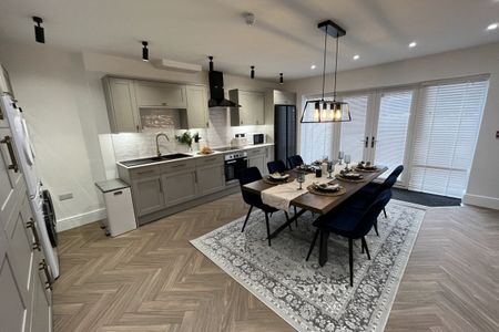 Abington Grove - Photo 4