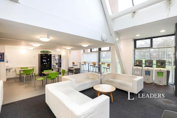 1 bedroom detached house to rent - Photo 1