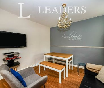 4 bedroom house to rent Moorland Road, Portsmouth, PO1 - Photo 1