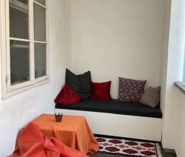 Charmante Altbau-Wohnung mit Loggia und einem Garten - Foto 2