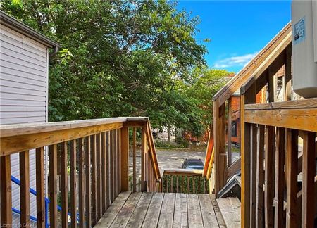 For Lease - 76 Wentworth Street Unit# 2, Hamilton, Ontario - Photo 2