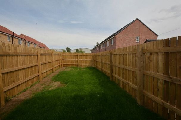 Redshank Drive, Scunthorpe - Photo 1