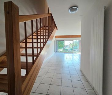 Spacieux appartement de 2.5 pièces en duplex avec balcon - Photo 5