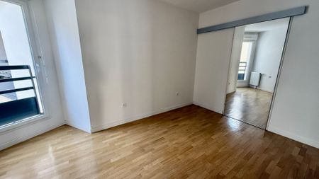 Location appartement 5 pièces, 102.83m², Nanterre - Photo 5