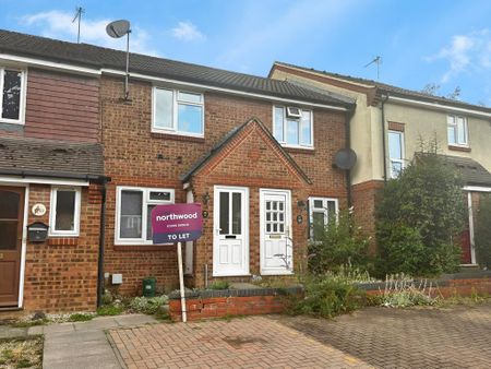 2 bedroom terraced house to rent - Photo 4