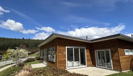 Stunning High-Spec Home for Rent - Photo 5