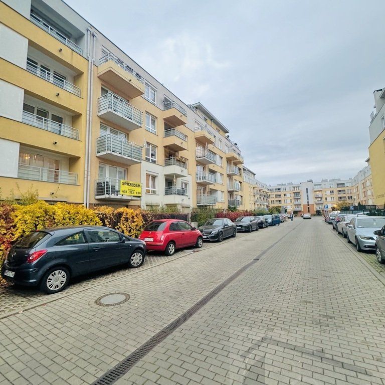 Gumieńce 2 pok. z balkonem i m. postojowym - Photo 1