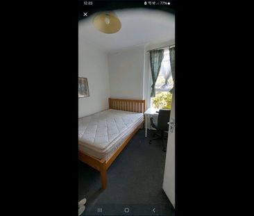 Room in a Shared House, Camden Road, NW1 - Photo 4