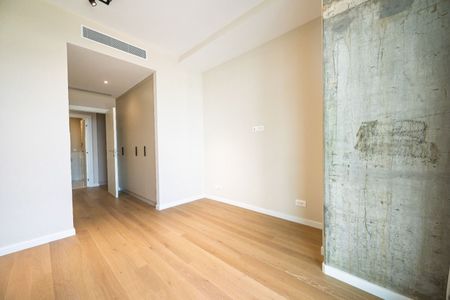 4-Room Apartment for Rent // Up-site // Parking Included // Spa - Photo 2