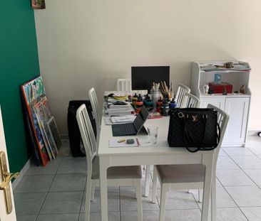 Location Appartement 3 pièces 73m² LYON 7ème - Photo 4