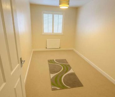 Bewick House, Swan Court, Askern, Doncaster, DN6 - Photo 3