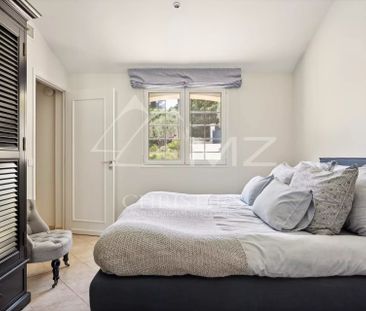 Mougins - Villa rénovée dans domaine privé - Photo 6