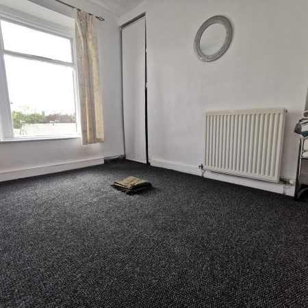 Symmons Street, Swansea, SA1 - Photo 1