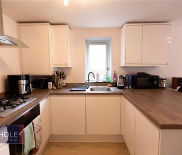 2 bedroom apartment to rent - Photo 5