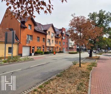 Pronájem nového bytu 2+kk s parkováním v centru města - Photo 3