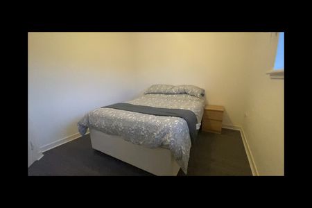 1 Bed Flat, Dykemuir Quadrant, G21 - Photo 2