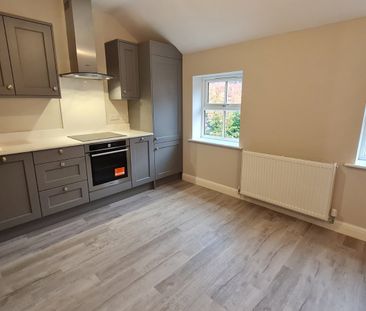 2 bedroom apartment to rent - Photo 2