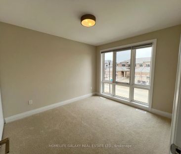 Condo Townhouse For Lease | E9231461 - Photo 6