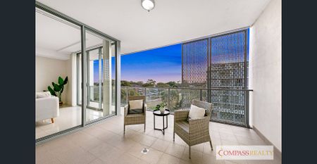 Spacious 1 Bedroom Apartment + Study in a Contemporary Living Setting - Photo 4