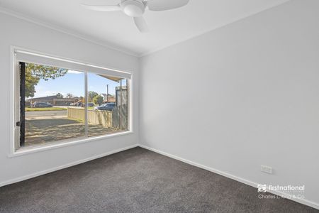 Low-Maintenance Unit Close to Town - Photo 2