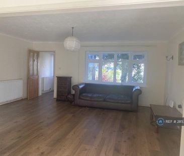 4 bedroom detached house to rent - Photo 1