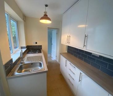 2 bedroom terraced house to rent - Photo 6