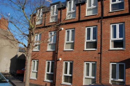 Apt 5 Bloomfield Place, 1a Ravenscroft Street, Belfast, BT5 5BE - Photo 5