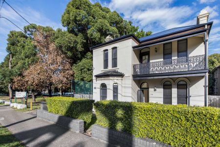 1/93 Carlton Crescent, Summer Hill. - Photo 3