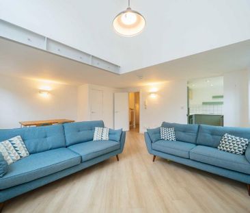 2 bedroom flat to rent - Photo 5