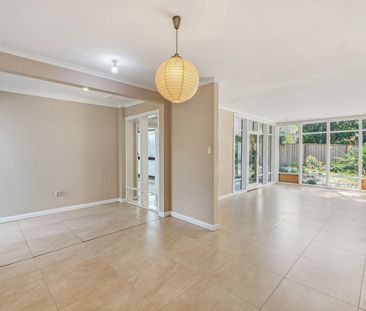 Leafy & Peaceful Easy living house located on pennant Hills (includ... - Photo 6