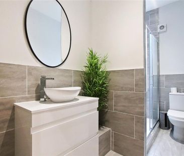2 bedroom bungalow to rent - Photo 2