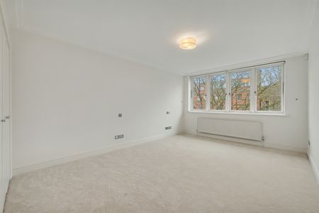 Westfield, 15 Kidderpore Avenue, Hampstead, London NW3 - Photo 5