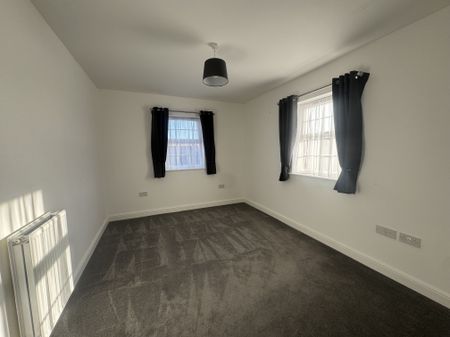 Pluto Way, Aylesbury - Photo 4