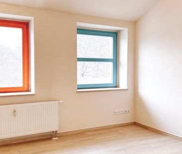 www.gz-i.de: Neustadt! Sonniges Dach-Apartment mit Badewanne und EB... - Photo 1