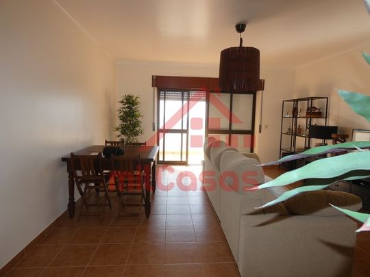 Apartamento T2+1 em Lisboa - Photo 1