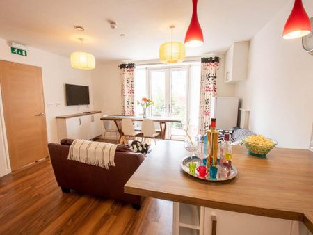 6 bedroom house to rent - Photo 4