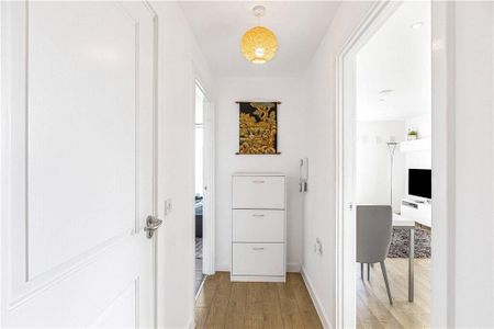 1 Bed Flat, Moro Apartments, E14 - Photo 4