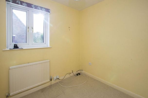 4 bedroom link detached house to rent - Photo 1