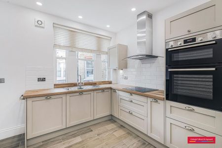 3 bedroom flat to rent - Photo 3