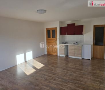 Pronájem bytu 1+kk 30 m2 - Фото 3