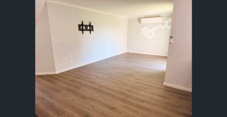 Modern Family Home with all the space you need - Photo 2