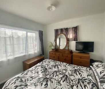 Modern Flat in close proximity to Richmond - Photo 1