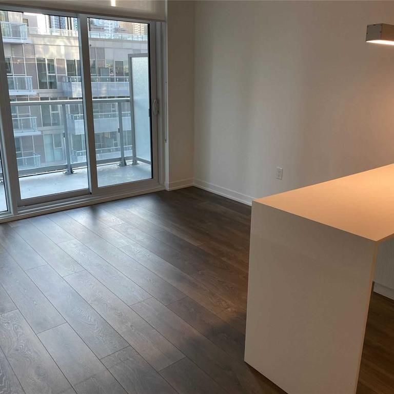 For Lease - 20 Richardson Street Unit# 1014, Toronto, Ontario - Photo 1