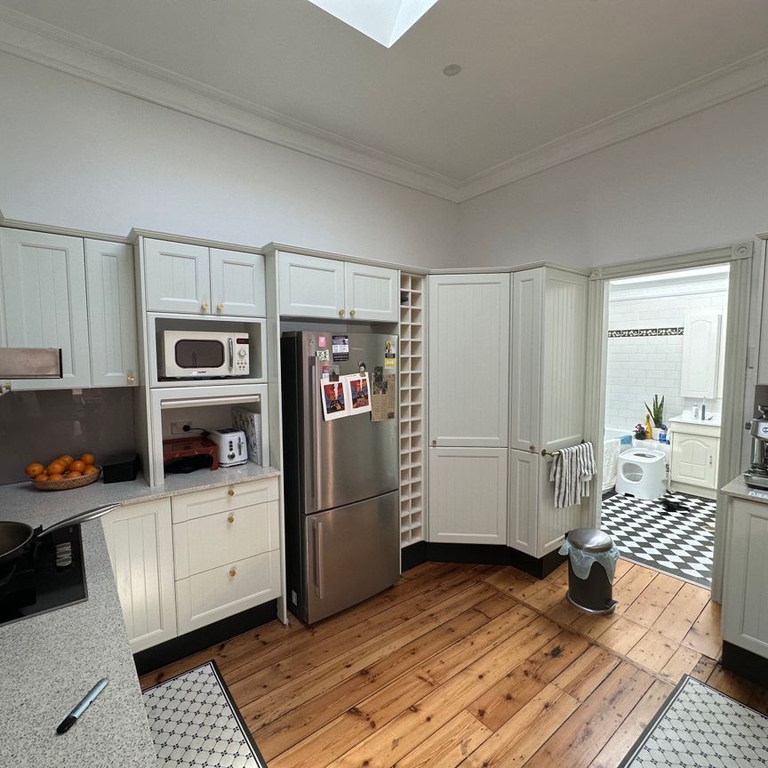 Harris Park - Photo 1