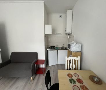 Location Appartement 1 pièce Meublé 18m² ANGERS 49000 - Photo 4