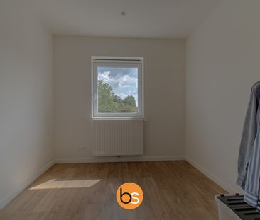 Recente woning in het centrum van Sint-Eloois-Winkel met 4 slaapkamers - Photo 2