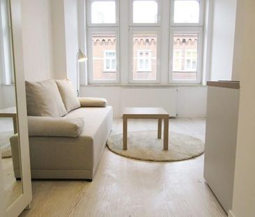 Poznań Łazarz, ul. Antoniego Małeckiego - Zdjęcie 3