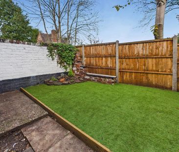 2 bedroom terraced house to rent - Photo 3