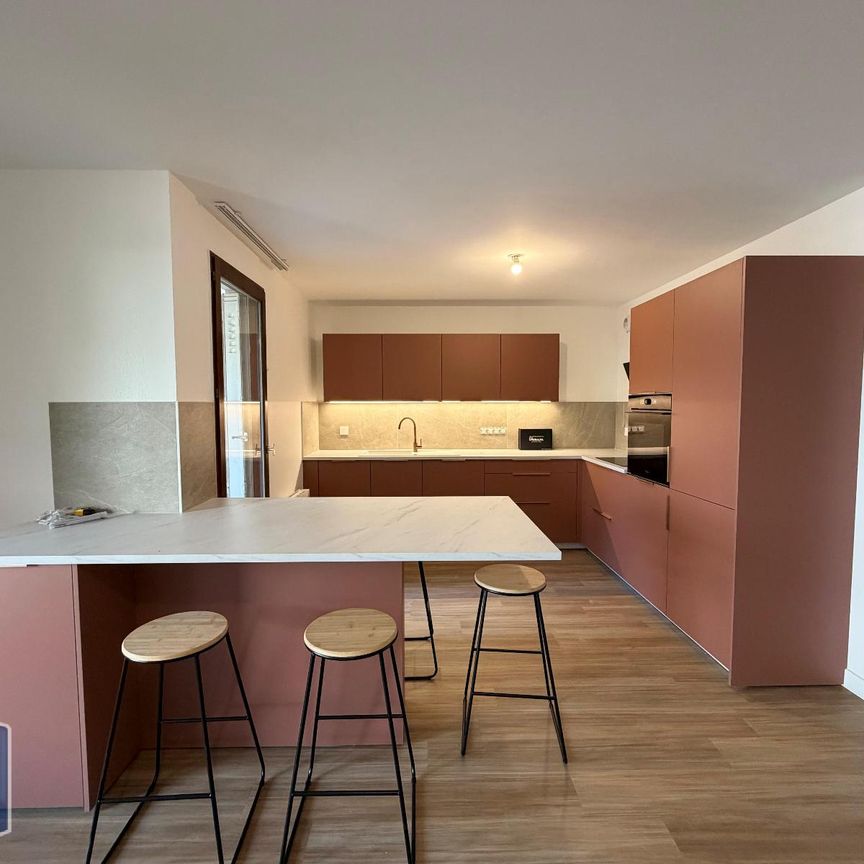 Location Appartement 2 pièces 69m² GRENOBLE 38000 - Photo 1